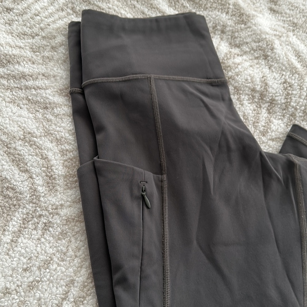 Athleta Salutation With Pockets Size Mp Like New … - image 4